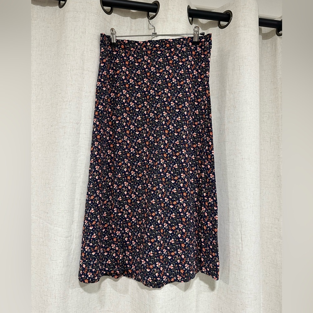 Old Navy Navy Floral A-Line Skirt